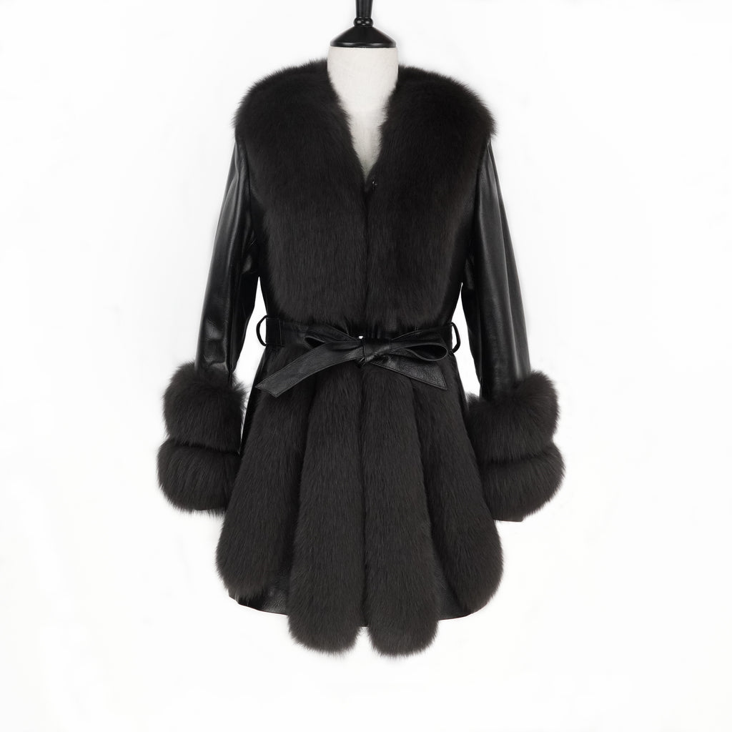 Mid-length fashionable noble fox fur coat (8826)