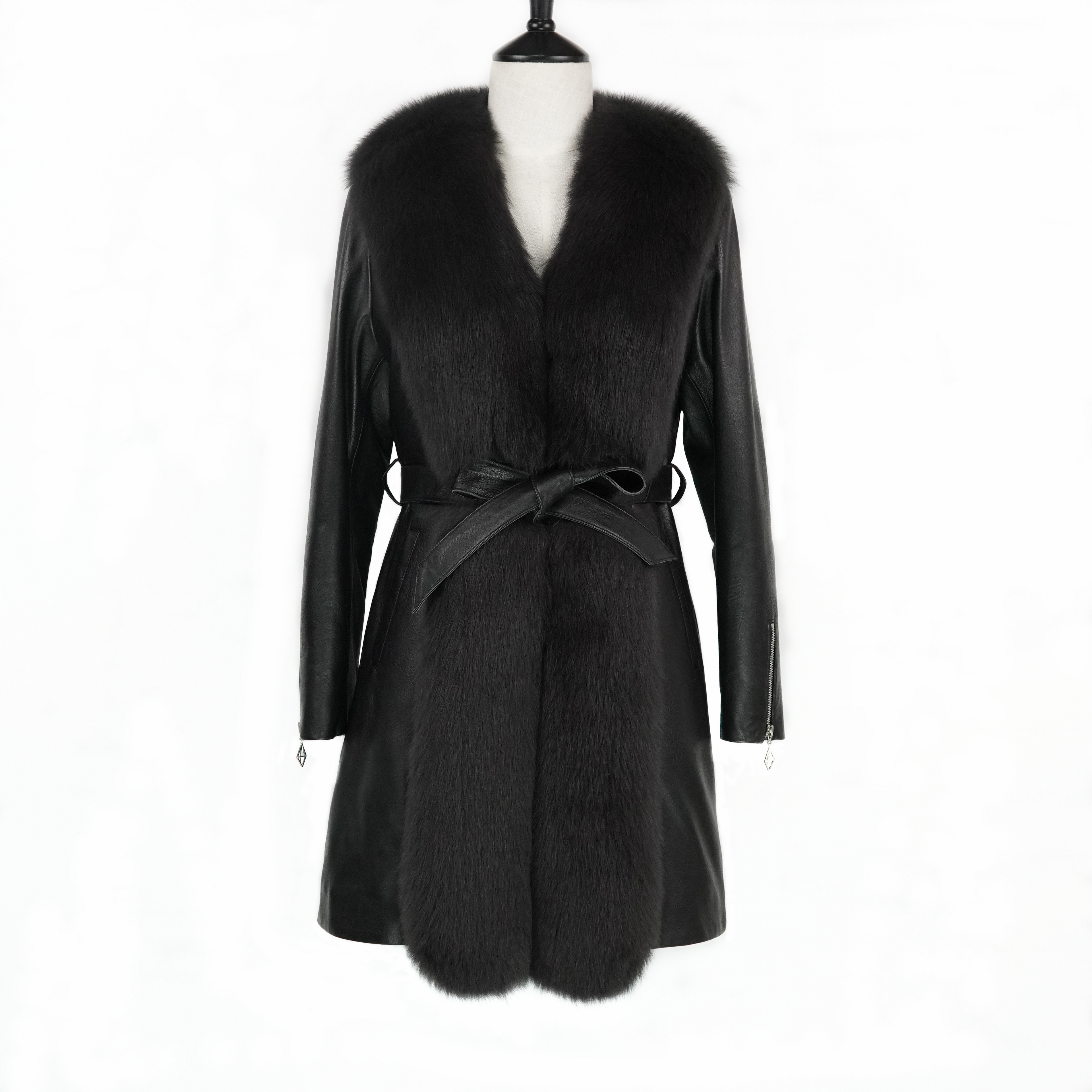 Mid-length fashionable and elegant fox fur coat (2362)