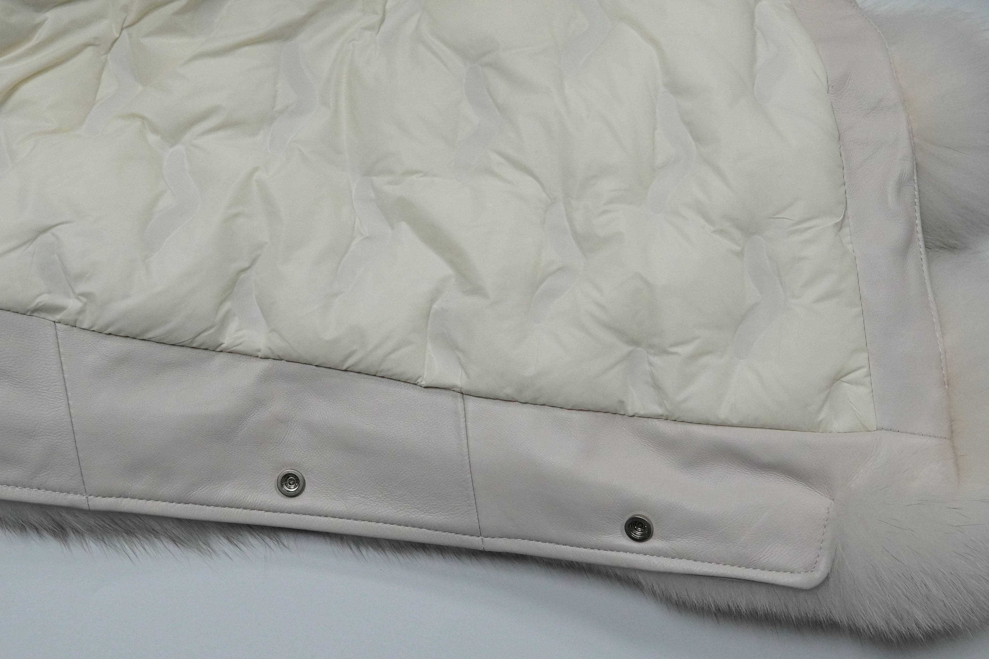 Short Simple Fox Fur Coat (8809)