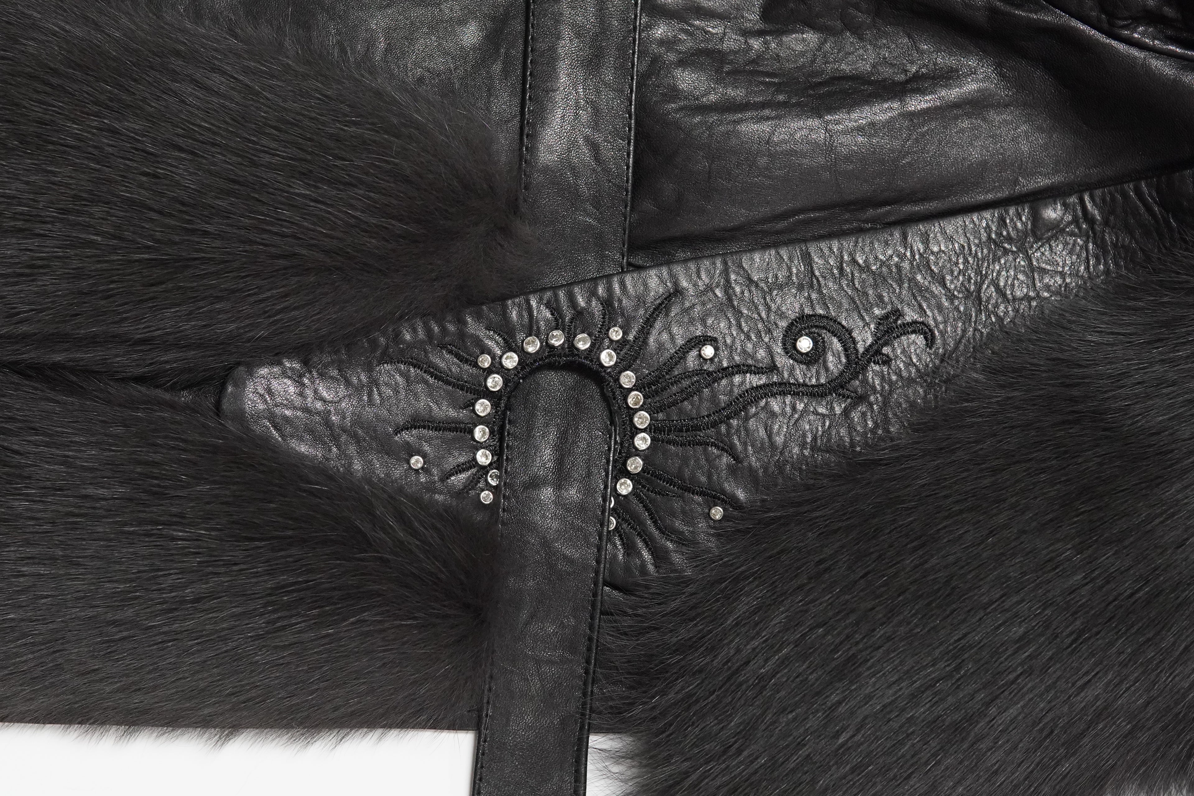 Mid-length embroidered fashionable fox fur coat（2379）