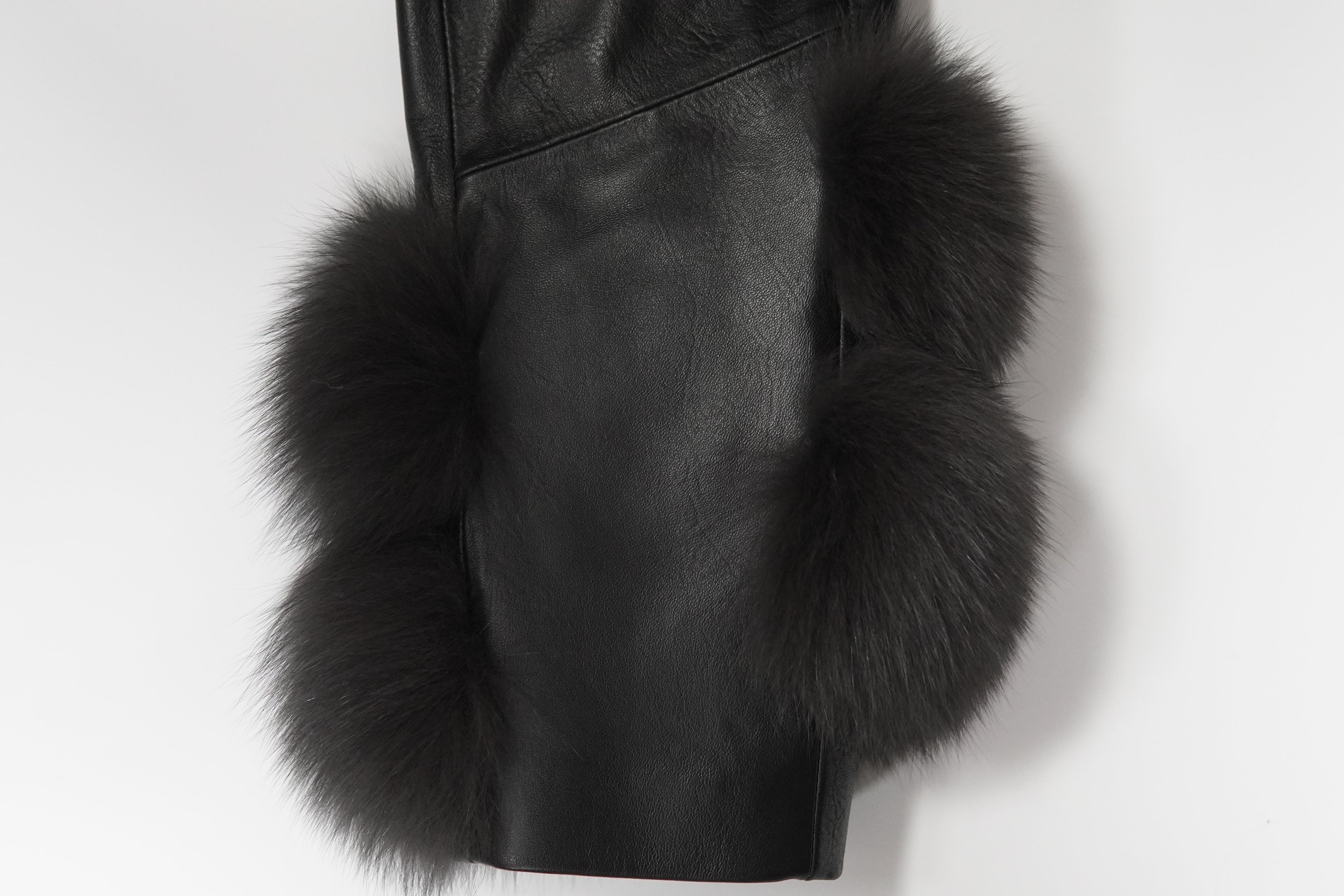 Mid-length fashionable noble fox fur coat (8826)